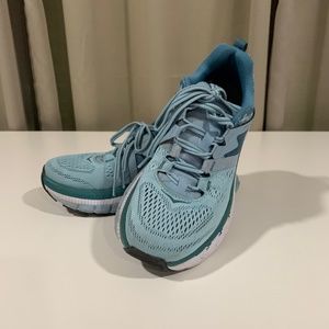 Hoka One One Gaviota 2